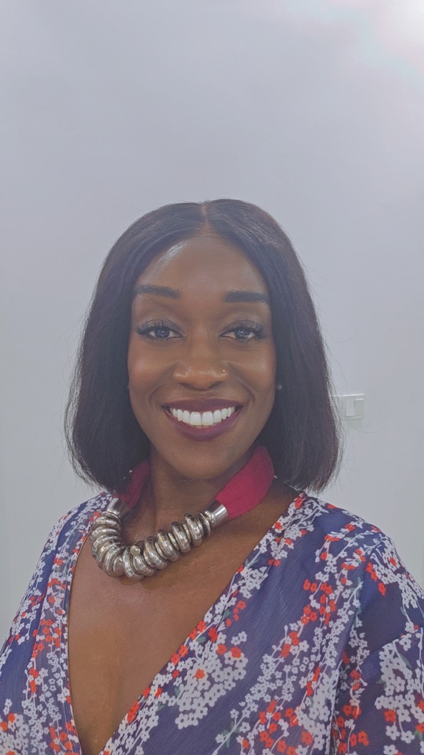 
        Kie's Offer | Nadula 6x4.75 Pre Cut Lace Light Yaki Bob Put on and Go Wig With Bleach Knots    